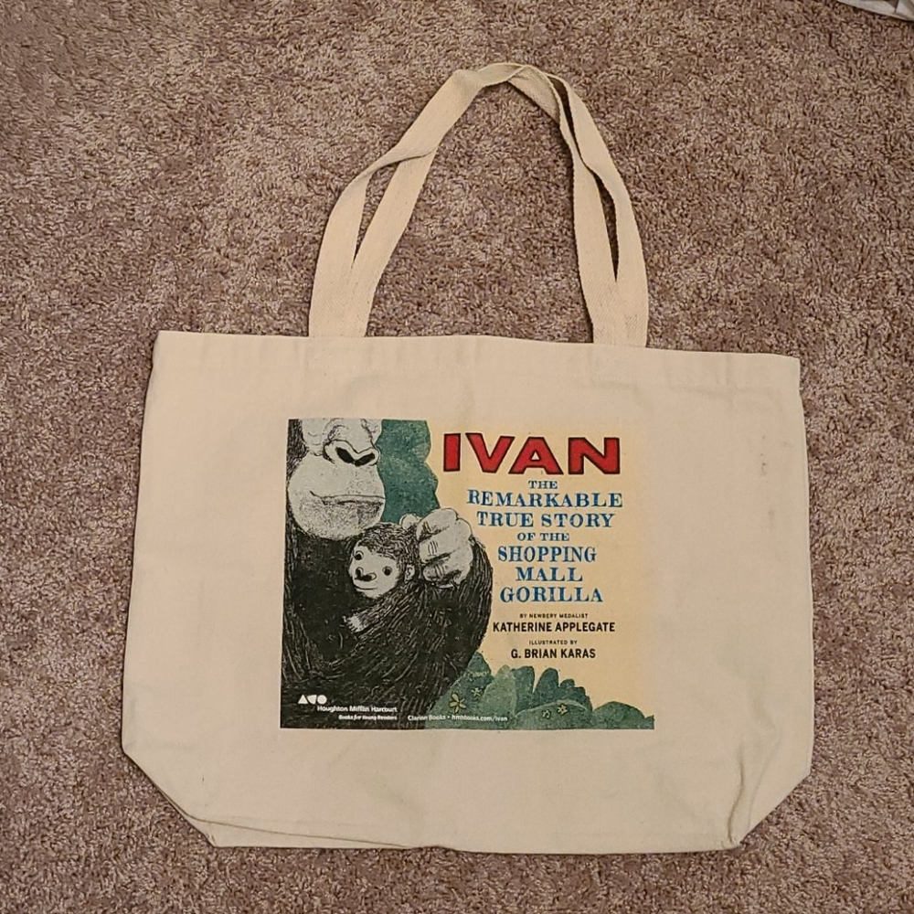 IVAN The Gorilla Canvas Tote‎